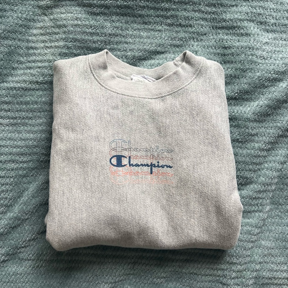 Champion crewneck sweater